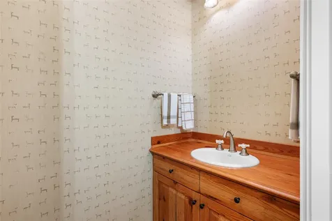 1957 Cold Mountain Road Lake Toxaway NC 28747