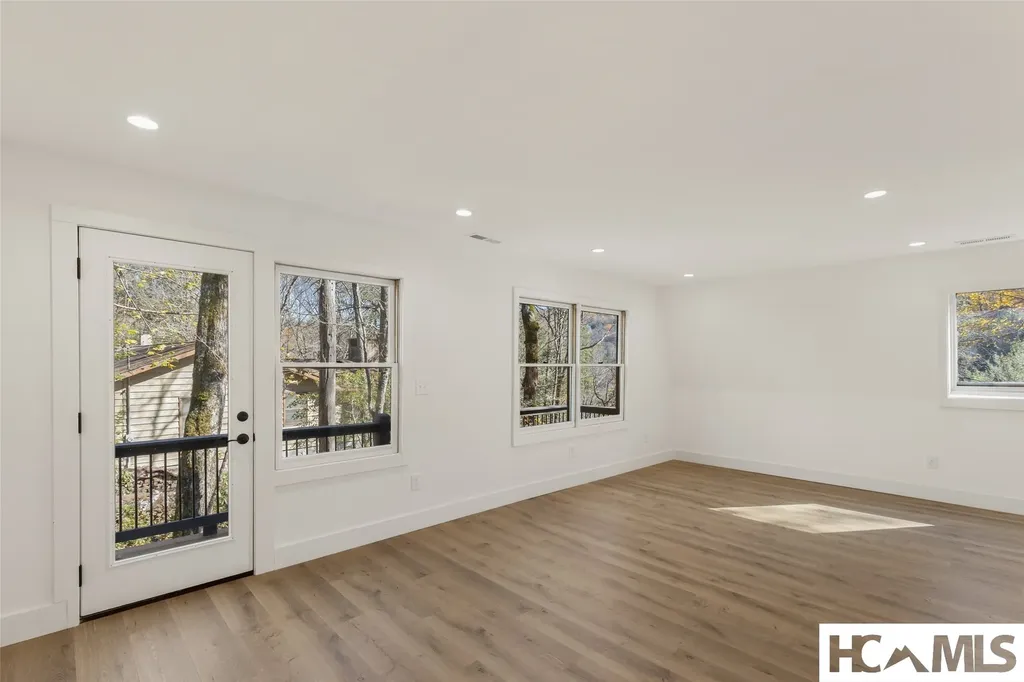 205 Hemlock Circle Highlands NC 28741