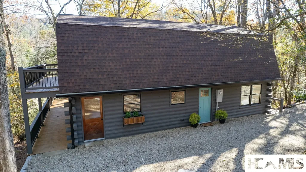 205 Hemlock Circle Highlands NC 28741