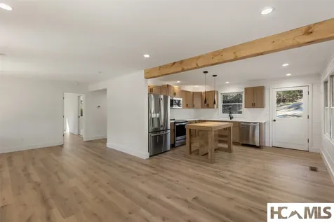 205 Hemlock Circle Highlands NC 28741