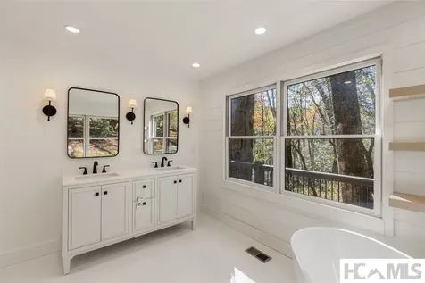 205 Hemlock Circle Highlands NC 28741