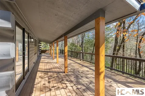 205 Hemlock Circle Highlands NC 28741