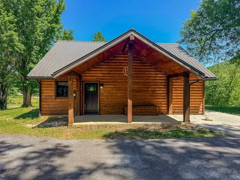 30 Ideal Acres Road Otto NC 28763