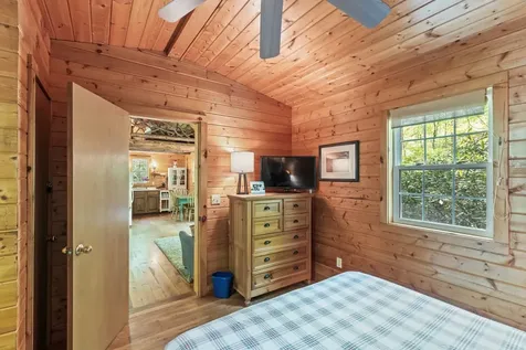 30 Wild Hog Trail Highlands NC 28741