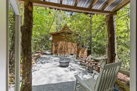 30 Wild Hog Trail Highlands NC 28741