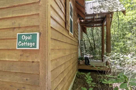 30 Wild Hog Trail Highlands NC 28741