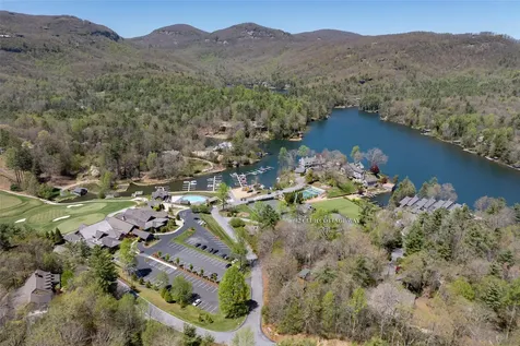 42 Club Cottages Way Lake Toxaway NC 28747