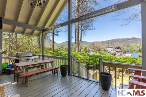42 Club Cottages Way Lake Toxaway NC 28747