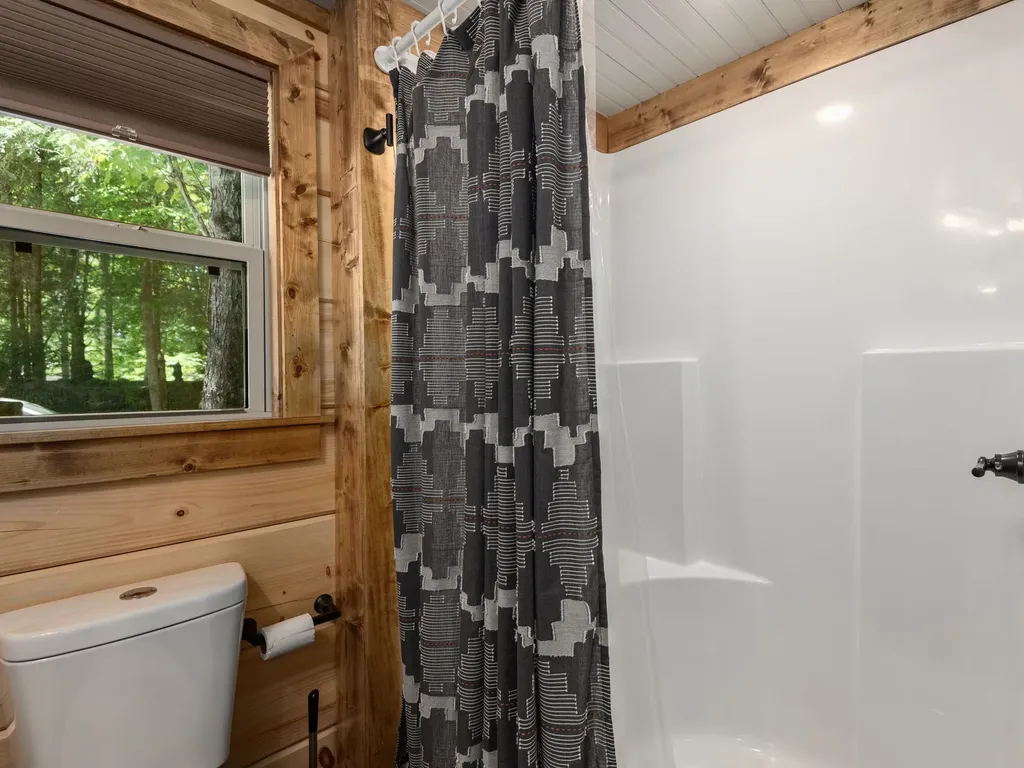 61 Boulder Drive Lake Toxaway NC 28747