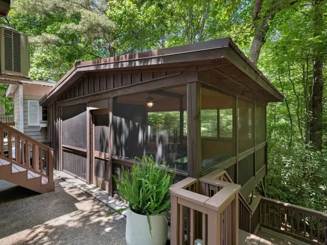 61 Boulder Drive Lake Toxaway NC 28747