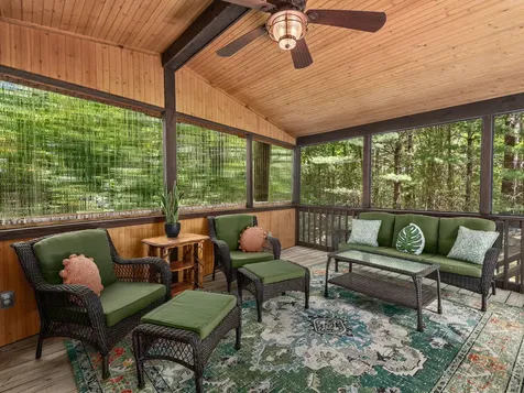61 Boulder Drive Lake Toxaway NC 28747