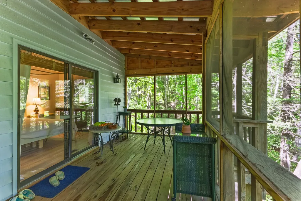 1915 W. Christy Trail Sapphire NC 28774