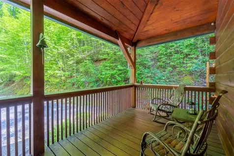 453 Macs Mountain Retreat Lane Franklin NC 28734