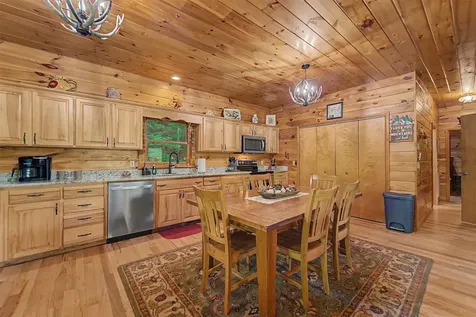 453 Macs Mountain Retreat Lane Franklin NC 28734
