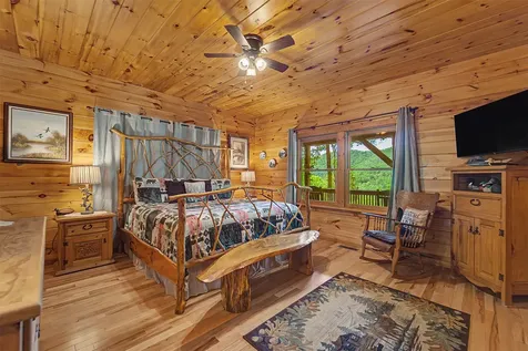 453 Macs Mountain Retreat Lane Franklin NC 28734