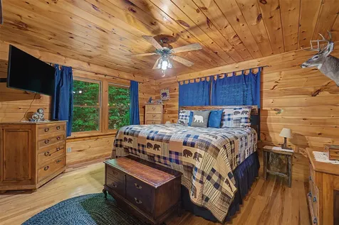 453 Macs Mountain Retreat Lane Franklin NC 28734