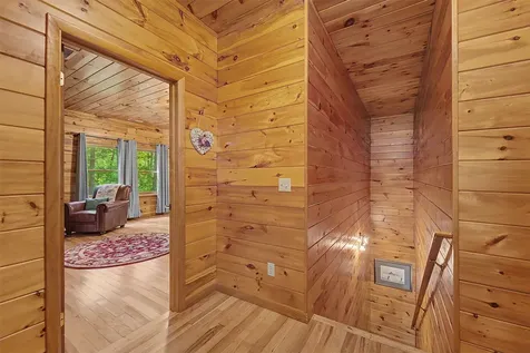453 Macs Mountain Retreat Lane Franklin NC 28734