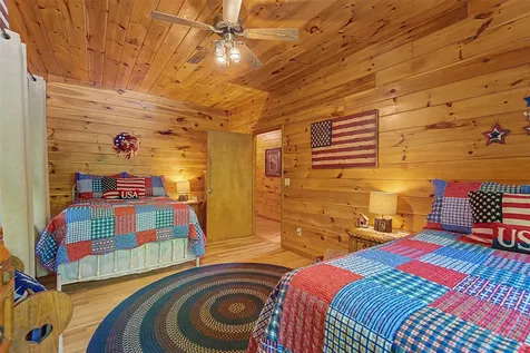 453 Macs Mountain Retreat Lane Franklin NC 28734