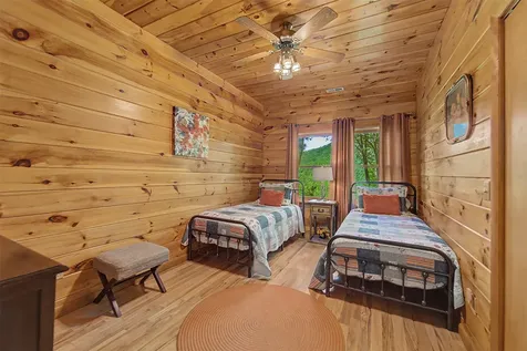 453 Macs Mountain Retreat Lane Franklin NC 28734