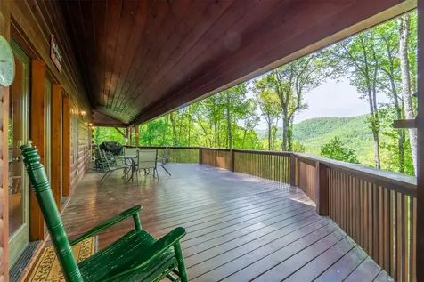 453 Macs Mountain Retreat Lane Franklin NC 28734