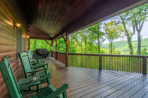 453 Macs Mountain Retreat Lane Franklin NC 28734