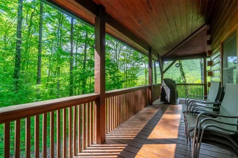 453 Macs Mountain Retreat Lane Franklin NC 28734