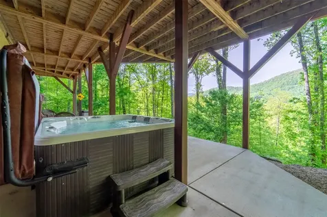 453 Macs Mountain Retreat Lane Franklin NC 28734