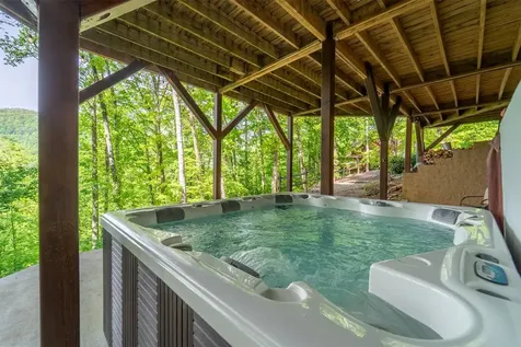 453 Macs Mountain Retreat Lane Franklin NC 28734