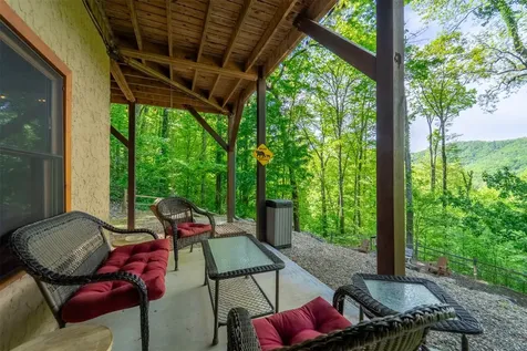 453 Macs Mountain Retreat Lane Franklin NC 28734