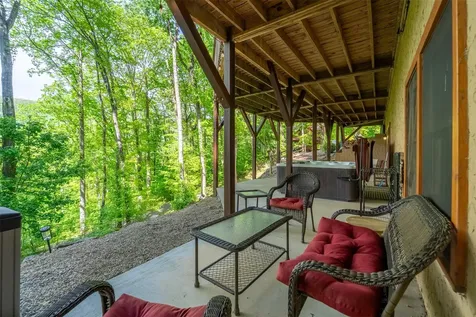 453 Macs Mountain Retreat Lane Franklin NC 28734