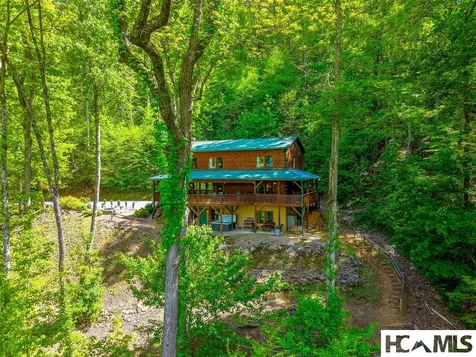 453 Macs Mountain Retreat Lane Franklin NC 28734