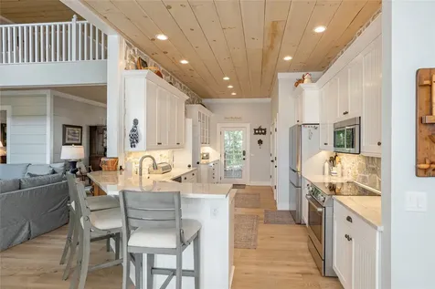 74 Wildberry Lane Cullowhee NC 28723