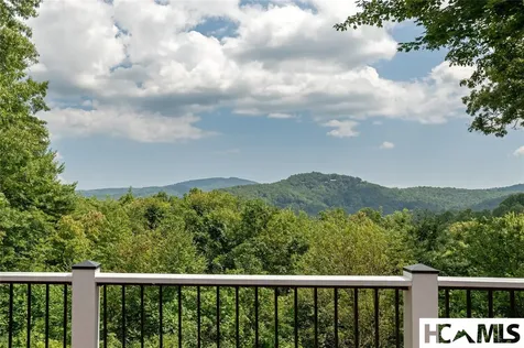 74 Wildberry Lane Cullowhee NC 28723