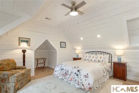 74 Wildberry Lane Cullowhee NC 28723