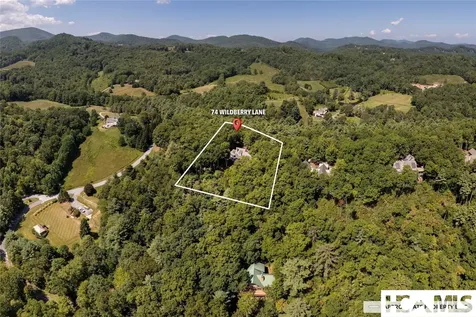 74 Wildberry Lane Cullowhee NC 28723