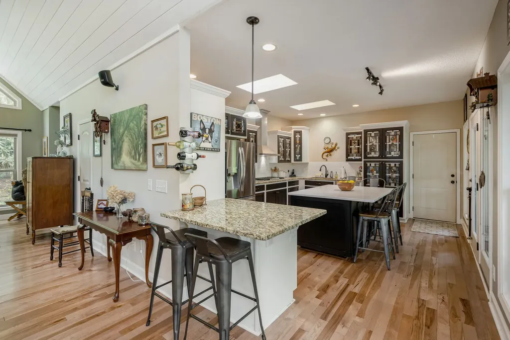 149 Hiwassee Road Lake Toxaway NC 28747