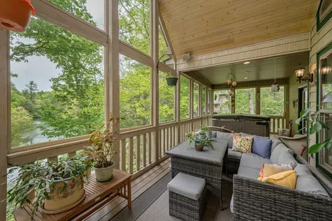 149 Hiwassee Road Lake Toxaway NC 28747