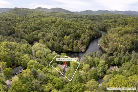 149 Hiwassee Road Lake Toxaway NC 28747