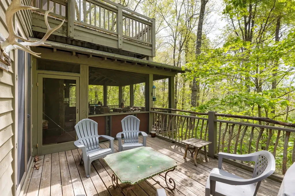 531 Billy Cabin Road Highlands NC 28741
