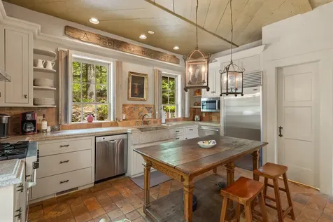 531 Billy Cabin Road Highlands NC 28741