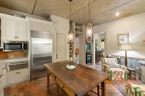 531 Billy Cabin Road Highlands NC 28741