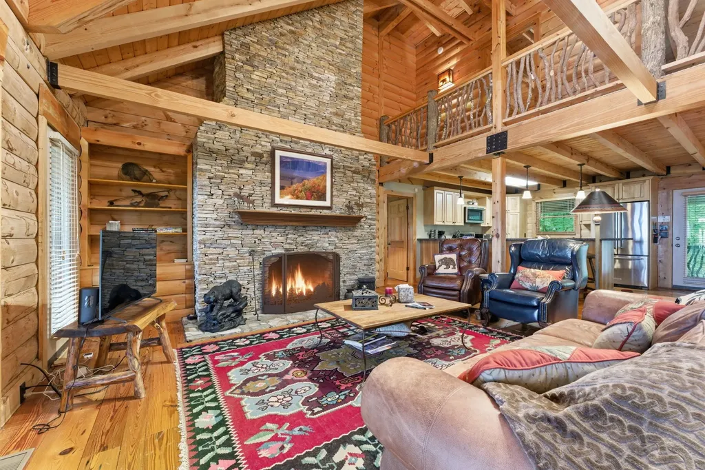 407 Forest Ridge Road Cashiers NC 28717