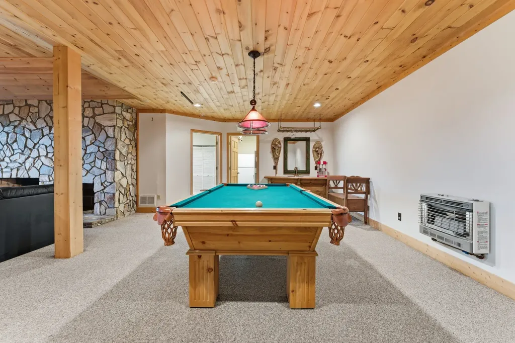 407 Forest Ridge Road Cashiers NC 28717