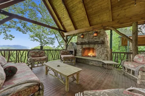 407 Forest Ridge Road Cashiers NC 28717