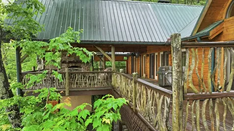 407 Forest Ridge Road Cashiers NC 28717