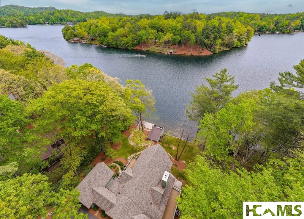 3164 W Club Boulevard Lake Toxaway NC 28747