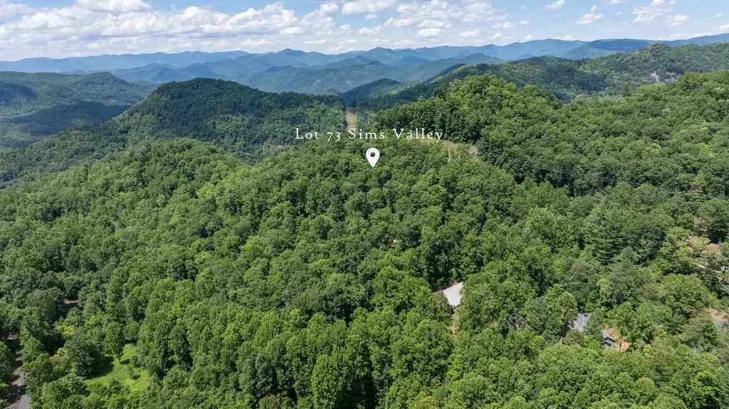 73 Pilot Knob Road Glenville NC 28736