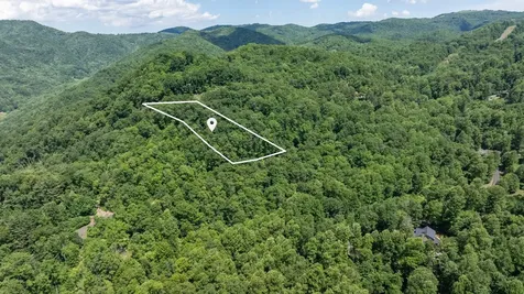 73 Pilot Knob Road Glenville NC 28736