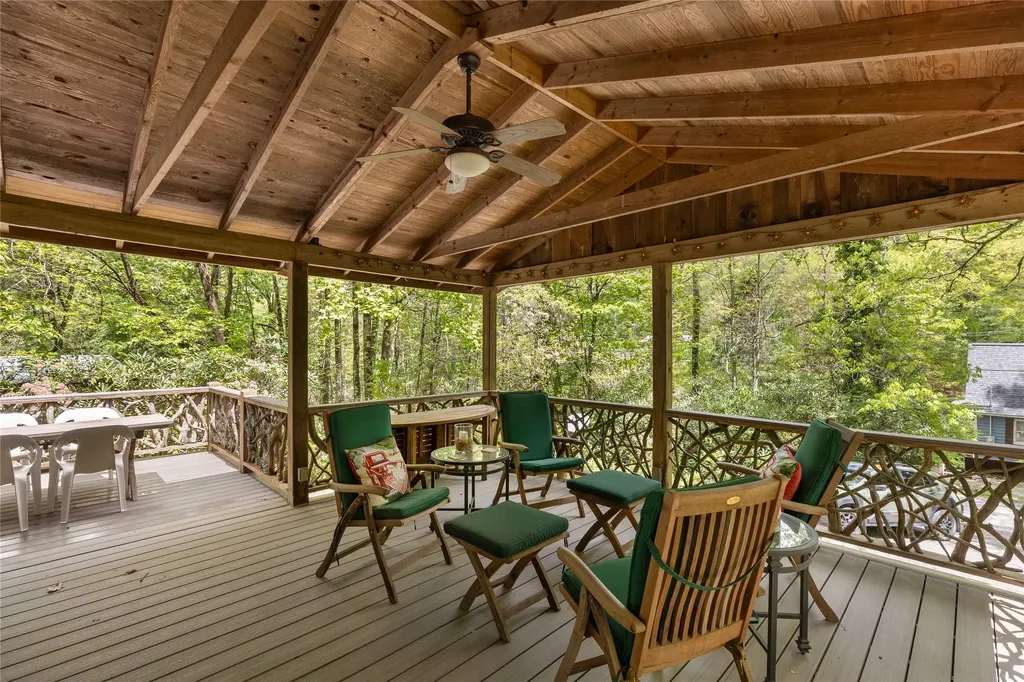 477 Lance Road Cashiers NC 28717
