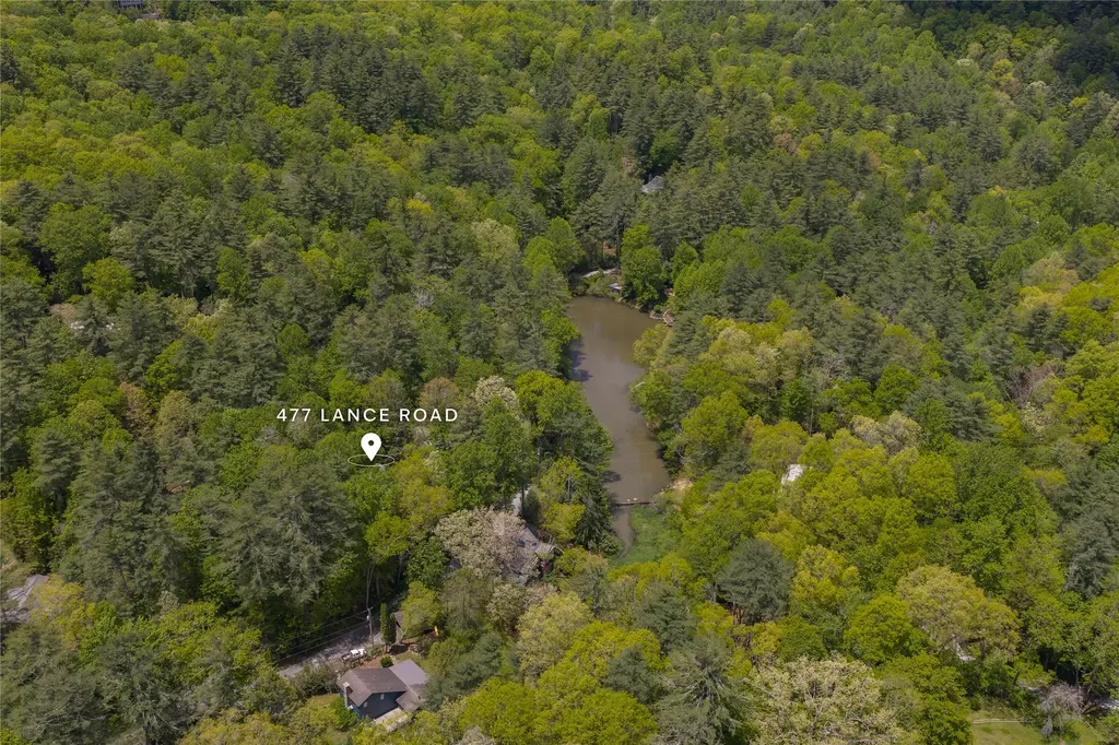 477 Lance Road Cashiers NC 28717